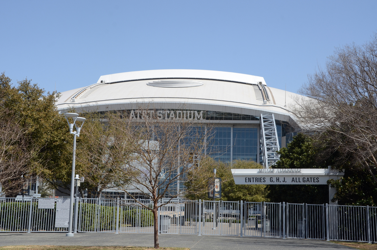 AT&T Stadium building exterior