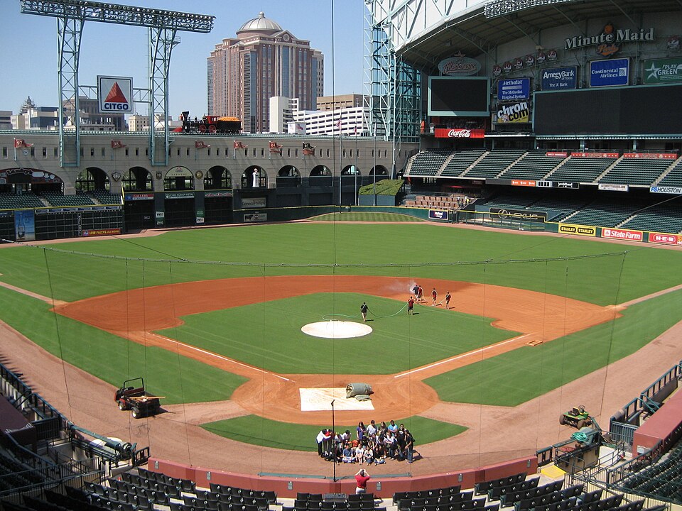 the Minute Maid Park in 2000, now known as Daikin Park