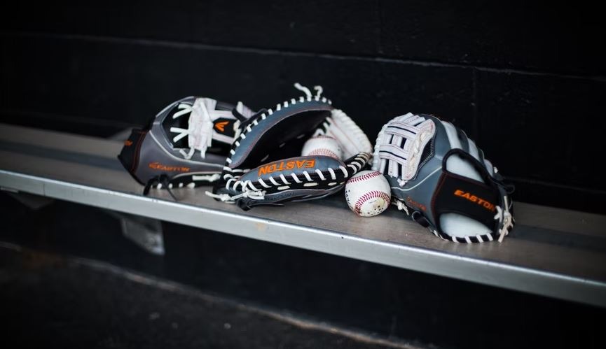 modern baseball gloves